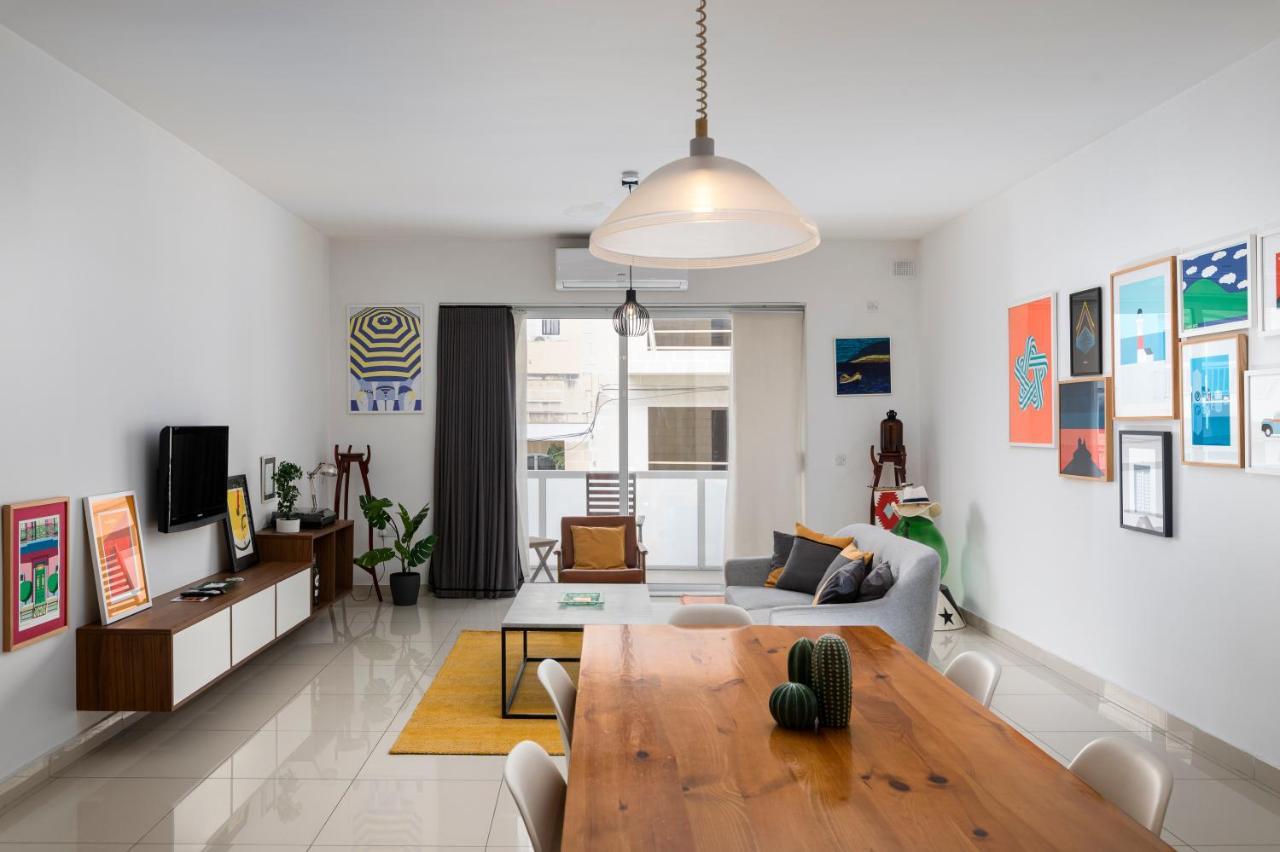 Chic, Modern & Spacious 2br Close To The Sea - Apartamento